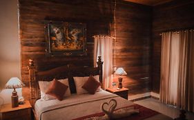 The Valley Green Cottage And Massage